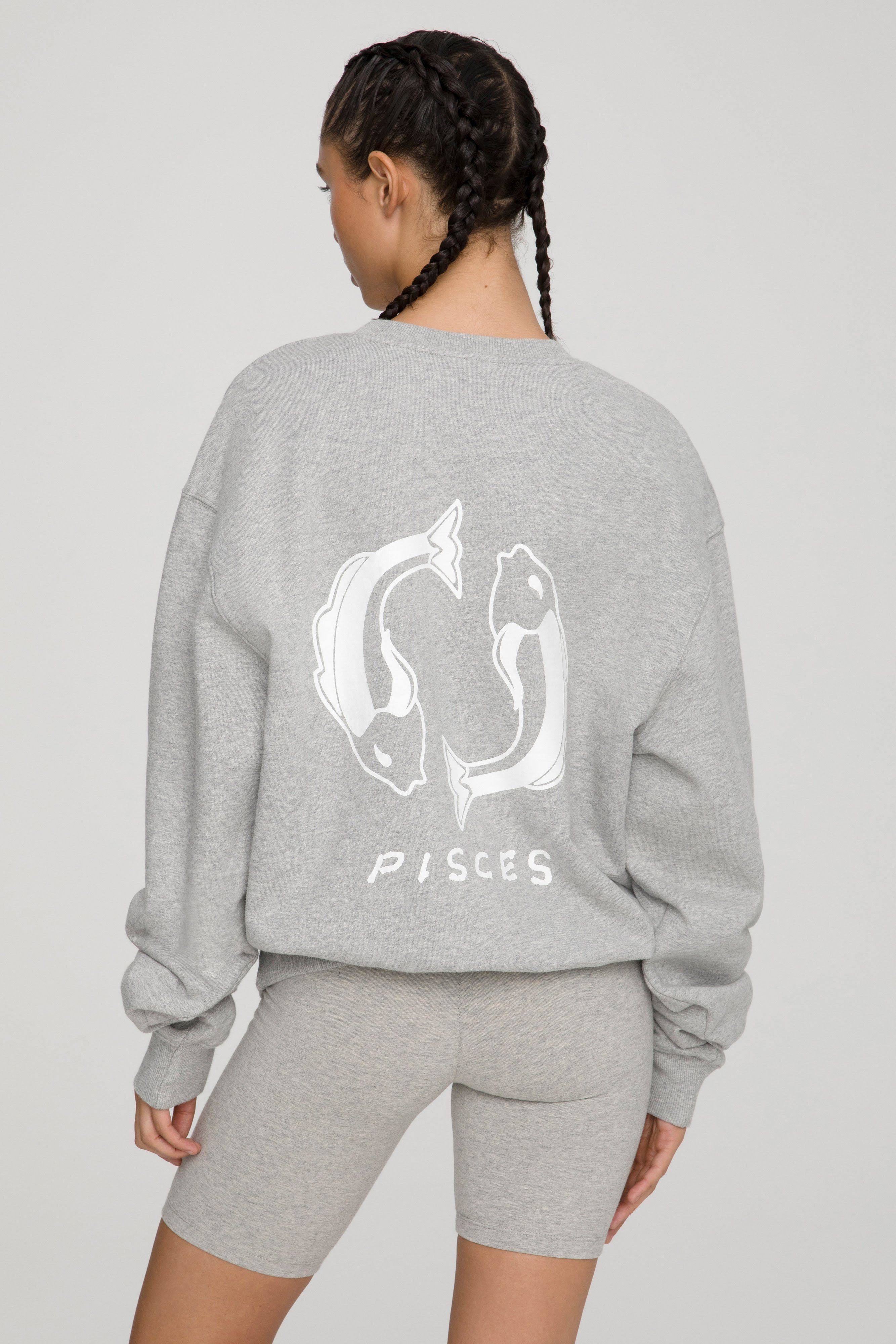 Good American Women s Cotton Zodiac Boyfriend Sweatshirt Gray Size 3 L 58.10
